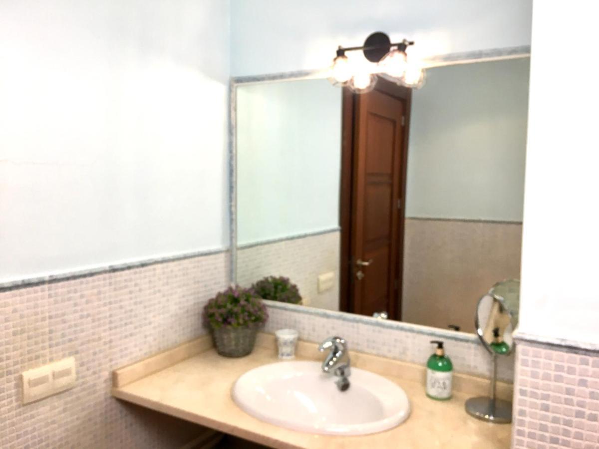 Affittacamere Casa Roble Almenara de Tormes Esterno foto
