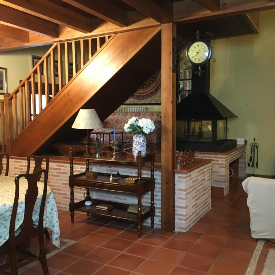 Affittacamere Casa Roble Almenara de Tormes Esterno foto