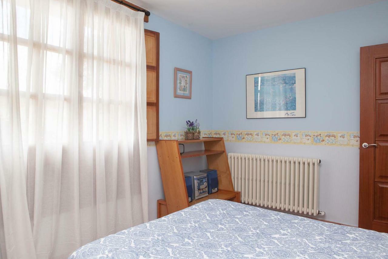 Affittacamere Casa Roble Almenara de Tormes Esterno foto