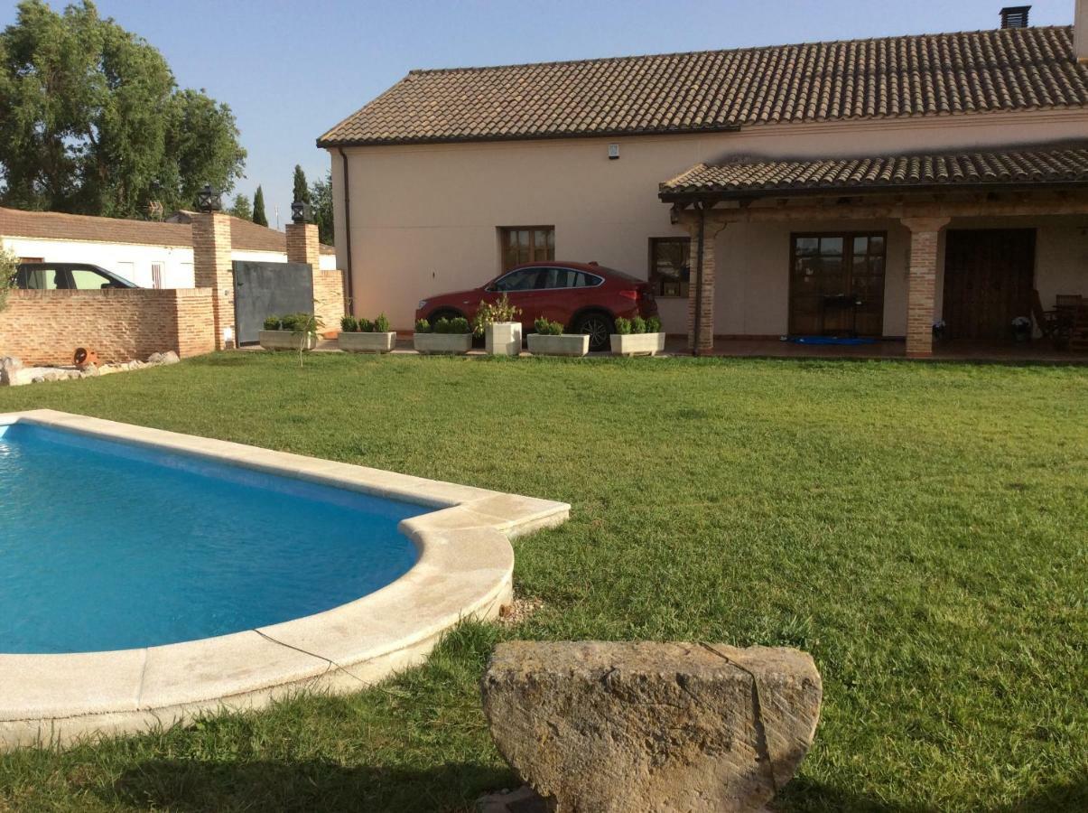 Affittacamere Casa Roble Almenara de Tormes Esterno foto