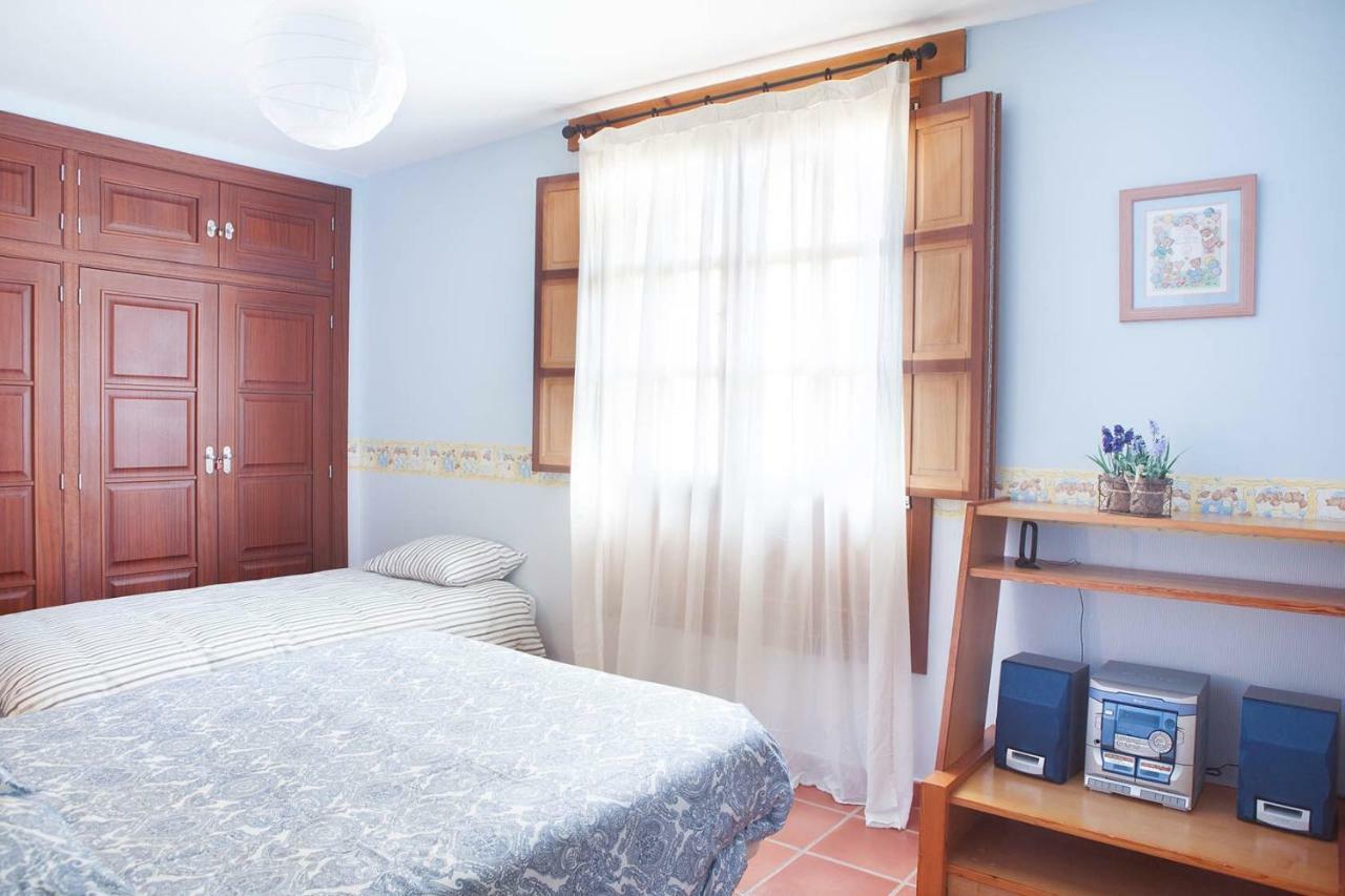 Affittacamere Casa Roble Almenara de Tormes Esterno foto